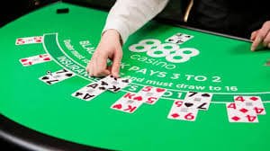 Meja blackjack dealer langsung di studio permatabet88
